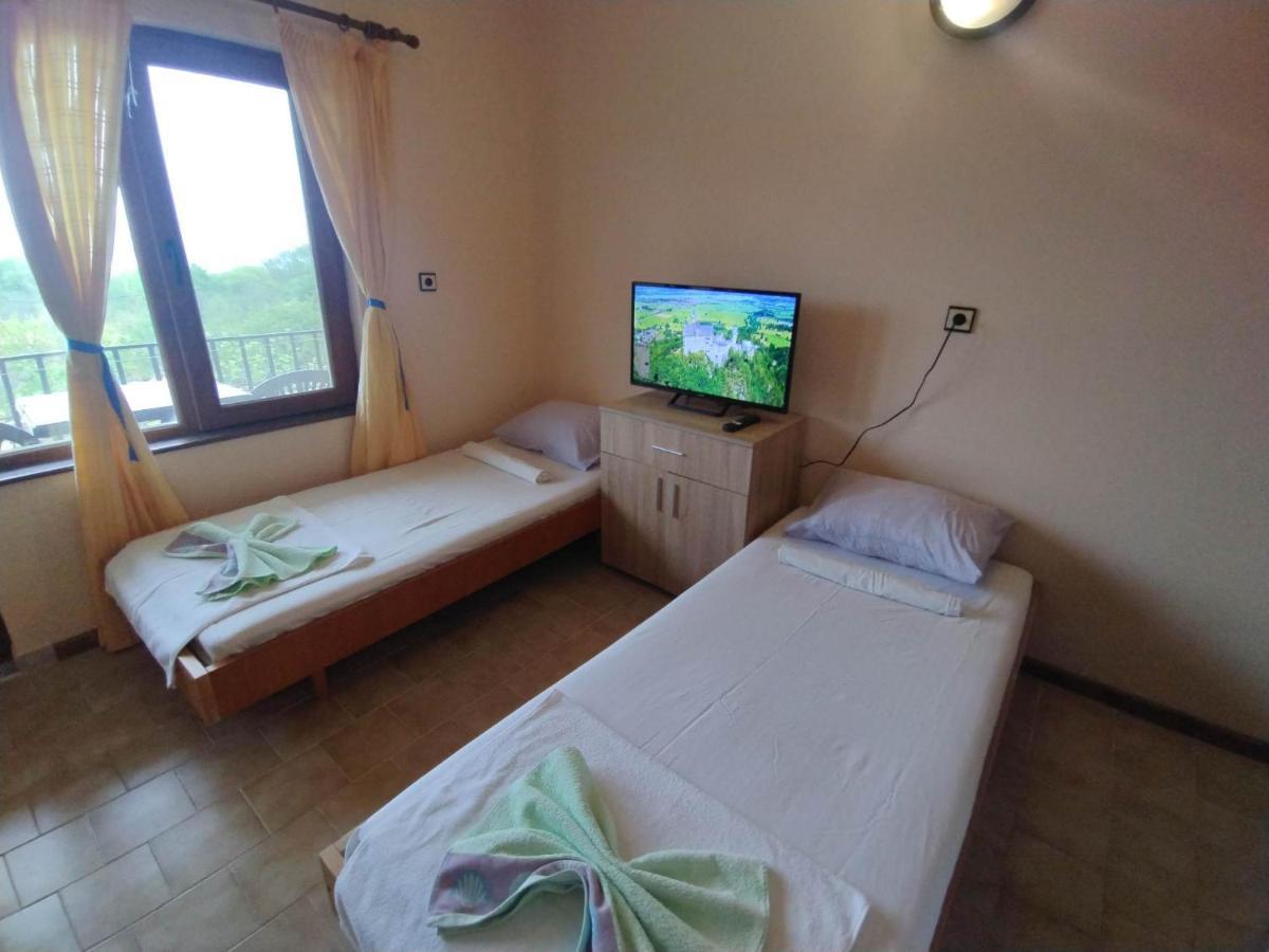 Prostor Guest House Byala  Exterior photo